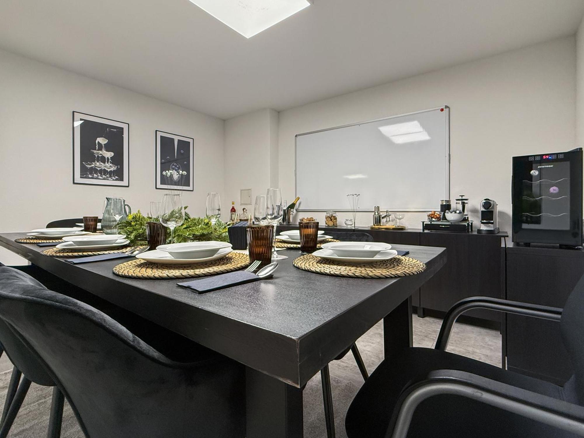 Group Friendly Comfort Central Stuttgart Apartment المظهر الخارجي الصورة