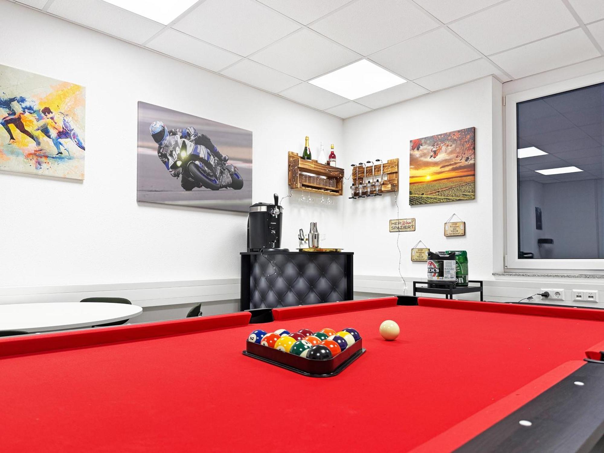Group Friendly Comfort Central Stuttgart Apartment المظهر الخارجي الصورة